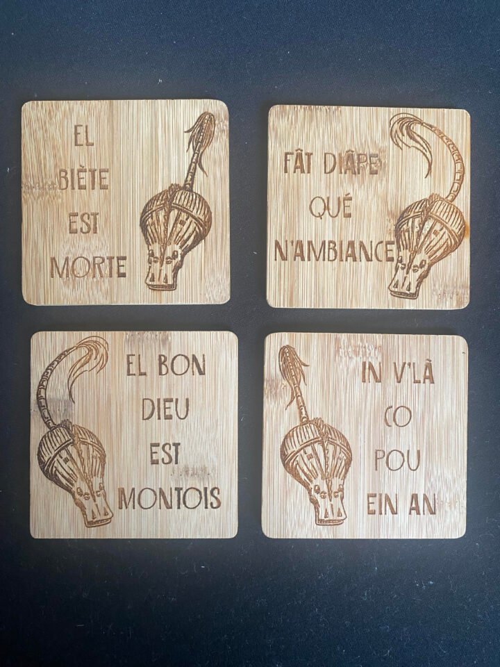 Sous verre en bambou "Ducasse de Mons" (4pièces)