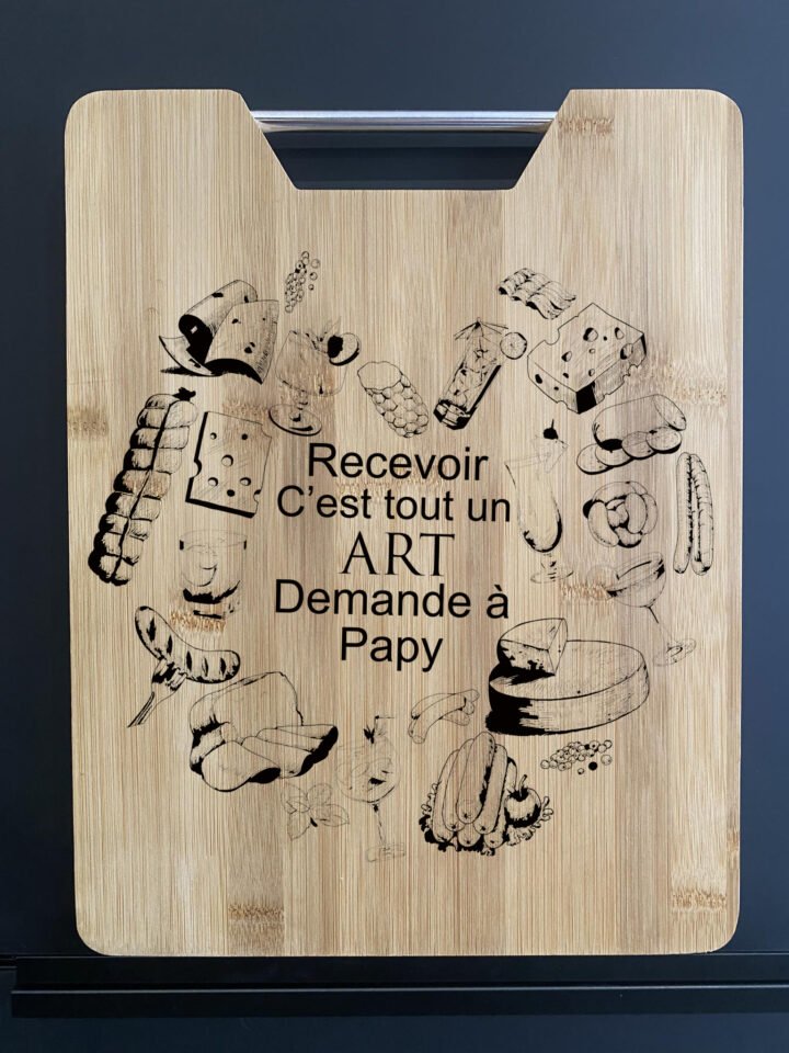 Gravure sur Planche en Bambou "Personnalisé" – Image 2