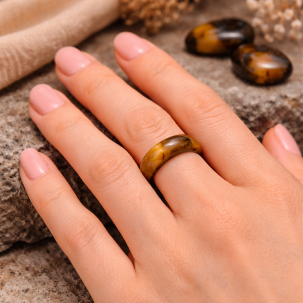 Anneau en Œil de Tigre T54