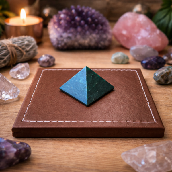 PYRAMIDE 15 À 25MM FUSCHITE A