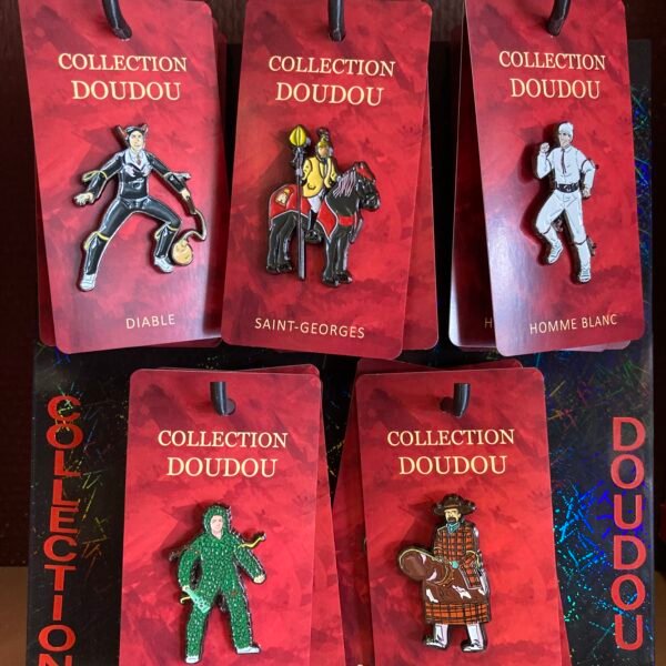 Pin's "Collection DouDou"